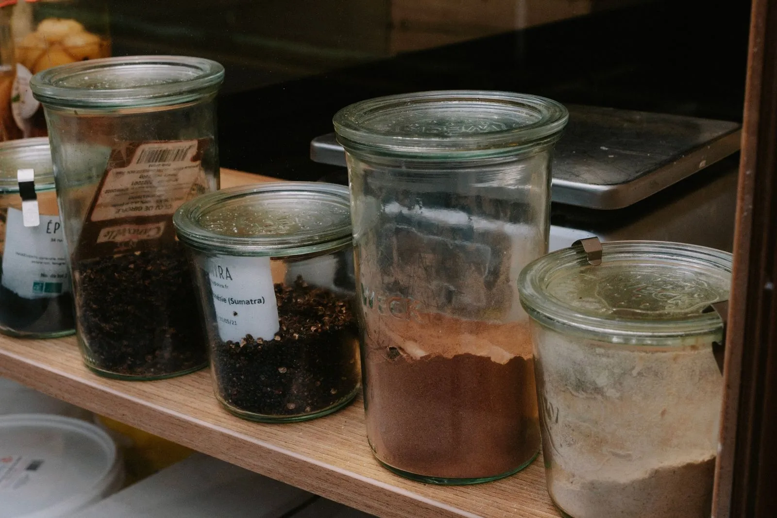 Choosing Supplies for Fermenting Vegetables